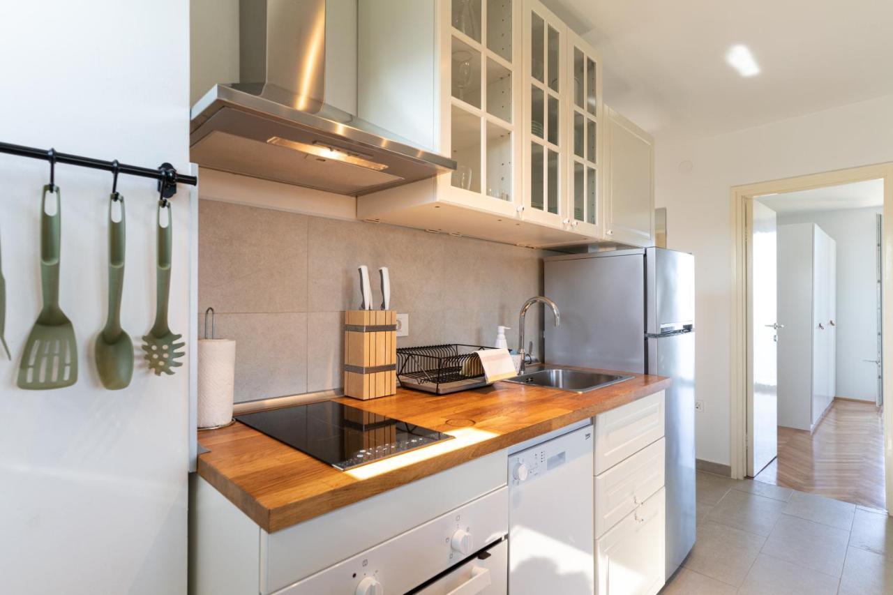 Apartment With A View Rovinj Exterior foto